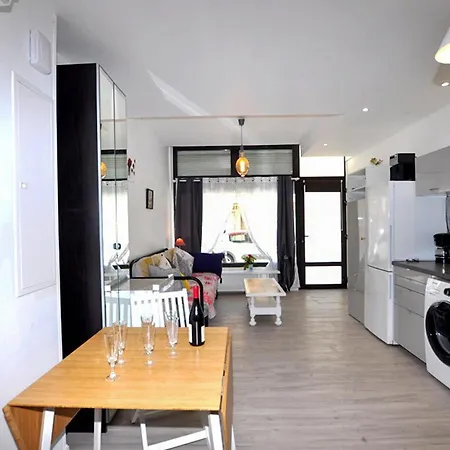 2 Bedroom Lovely In Pl بيت للعطل *